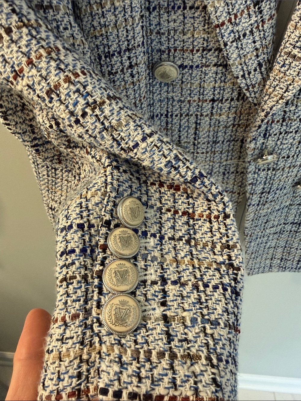 Veronica Beard Cream-Blend Tweed Double-Breasted Blazer - Picture 5 of 6